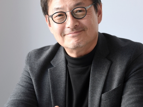 [진경호 칼럼] 한동훈과, 그를 키운 이재명에 대해/논설실장