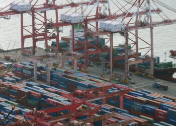 韓 최대 교역국, 20년 만에 中서 美로