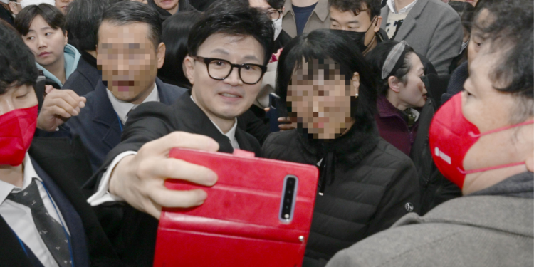 [단독]한동훈, 민주당 탈당한 이상민 만난다