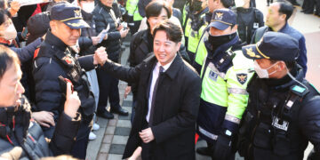 이준석 신당, 당원 3만명 돌파…문병호·안영근 등 여야 정치인 합류도