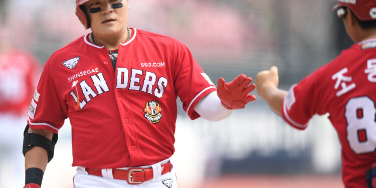 ‘42’ 야구하기 딱 좋은 나이