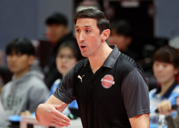 팀 최다 17연패 위기… 페퍼 감독의 신신당부는 ‘매울 辛’ 아닌 ‘믿을 信’