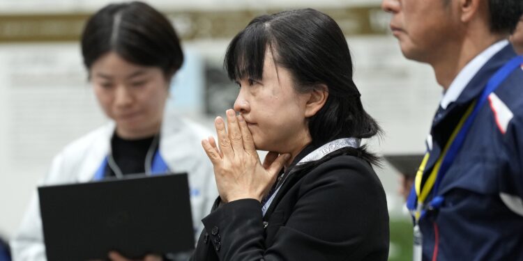 “겨우 합격인 60점” 굳은 표정…달 착륙 성공에도 日 분위기 ‘침통’