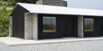 염부의 땀이 스민 집, 예술의 혼이 담긴 집[건축 오디세이]