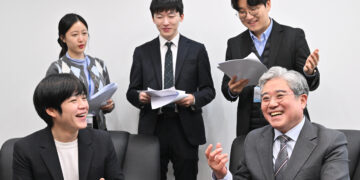 “많은 사람이 참여하도록 열린 경선을” “당이 전적으로 공천하고 책임도 져야”[열린 경선과 그 적들-총선리포트]