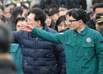 [영상] 尹과 전용열차 함께 탄 한동훈…‘여권 분열’ 봉합 국면에 들어섰다
