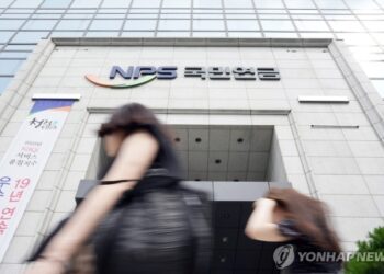 수익률 4배 넘는데…국민연금 가입자 5명 중 1명 ‘사각지대’ 왜?