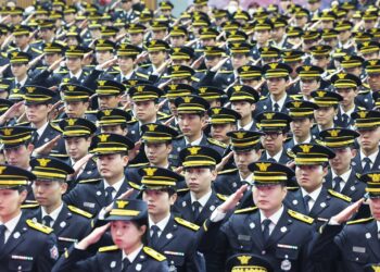 ‘9급 연봉’ 첫 3000만원 넘었다…尹대통령은 얼마 받을까