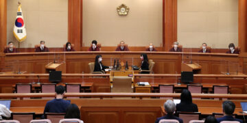 임신 32주 전 ‘태아 성감별 금지’ 위헌 결정 “남아선호 쇠퇴”