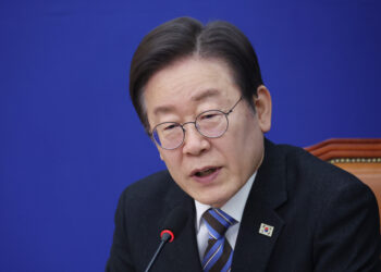 민주 “선거제 입장 정할 권한, 이재명에게 위임”