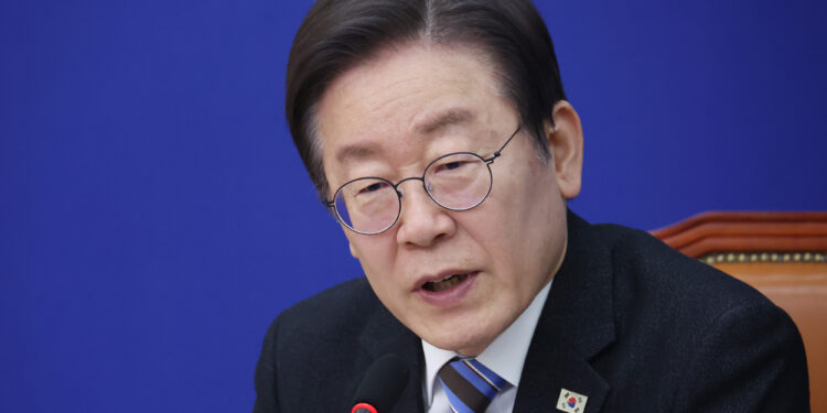 민주 “선거제 입장 정할 권한, 이재명에게 위임”