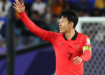 [아시안컵] 좀비축구로 호주 울리고 ‘4강’…손흥민 ‘9년 전 눈물’ 설욕
