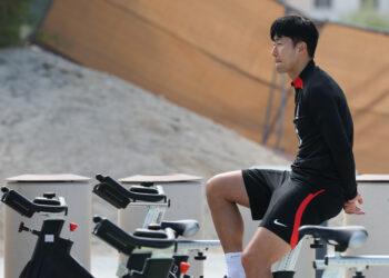 90분… 한국, 다시 뛰는 시각