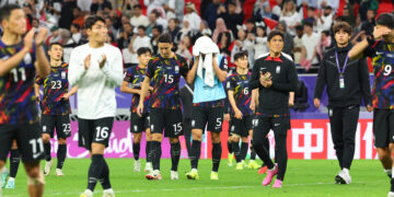 ‘사퇴 생각’ 없다는 클린스만… 선수들은 “나에게 질타해 주길”