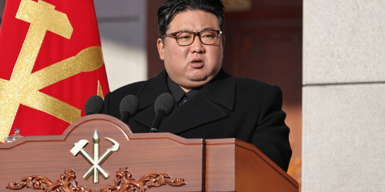 김정은 “韓, 가장 위해로운 적대국…평화 구걸 안 해, 언제든 괴멸”