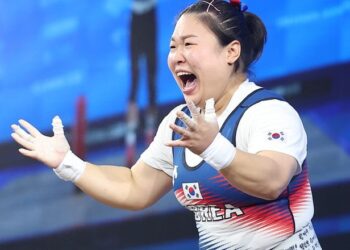 ‘파리올림픽 정조준’ 김수현, 체급 바꿔 금메달 싹쓸이…북한도 역도 강국 입증