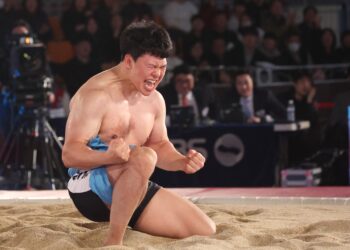 ‘아버지를 모래판에 내동댕이’ 최영원, 3년만에 금강급 1인자 우뚝