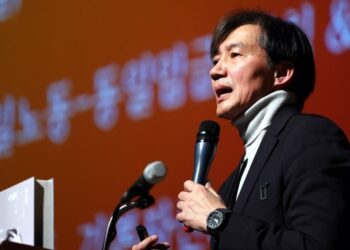 조국 내일 문재인 전 대통령 예방…총선 출마 선언하나