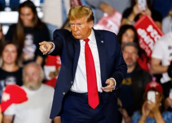 美 동맹국 덮치는 ‘트럼프 리스크’