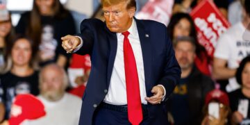 美 동맹국 덮치는 ‘트럼프 리스크’