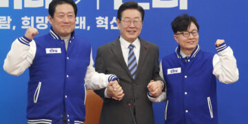 이재명 “떡잎 져야 새순 자라”… ‘뇌물 재판’ 노웅래는 출마 강행