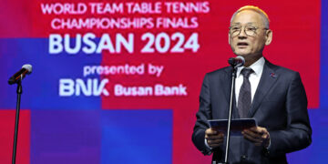 정몽규 4선 도전 시사에 유인촌 장관 “일을 잘하는 게 문제”