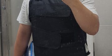 학생 협박에 방검복 입고 출근한 교사, 그 사연은?