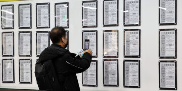 “생활비 필요해서”… 70대 노인 4명 중 1명 ‘취업자’