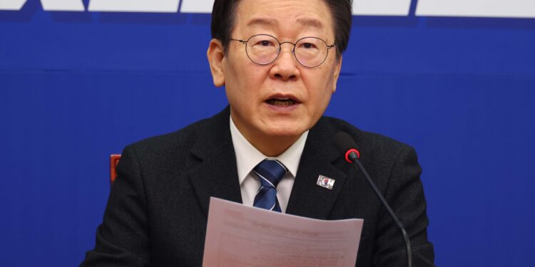 거세지는 민주당 공천 반발… 원로들도 “강력한 유감”