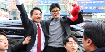 한동훈 “우리와 이재명 인생 비교해 달라”…원희룡과 계양을 출격