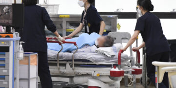 “전우 구한다는 마음으로”…軍병원, 의료대란 속 민간인 32명 진료