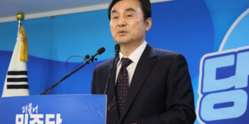 민주 ‘친문’ 홍영표 컷오프… 기동민·안민석도 공천 배제