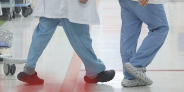 전공의 9000명 미복귀… 4일부터 면허정지 착수