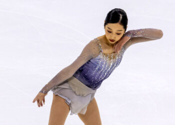 [포토] 신지아의 금빛 연기 | 서울신문