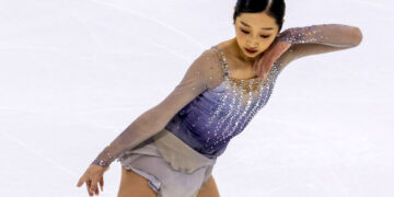 [포토] 신지아의 금빛 연기 | 서울신문