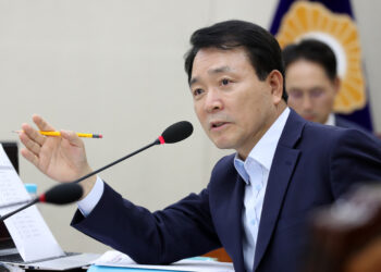 이토 히로부미 언급 성일종 “비유 적절치 못해 송구”