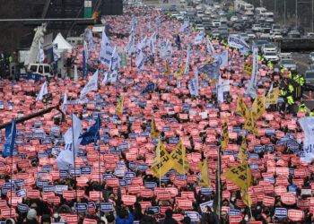 의사 1만명 여의도 결집… 4일부터 사법절차 돌입