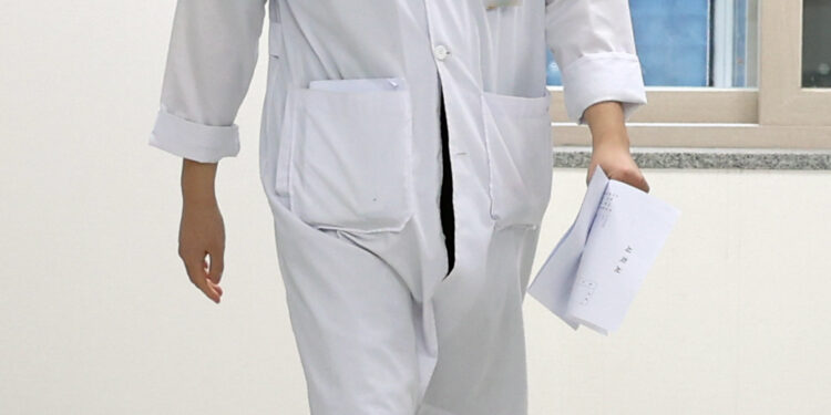 ‘심장내과’ 교수마저 “중증치료 안하겠다”…잇따른 필수과 공개사직