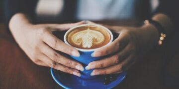 ‘헤어질 결심’…男 “차 한 잔 안 살 때” 女 “성급한 스킨십”