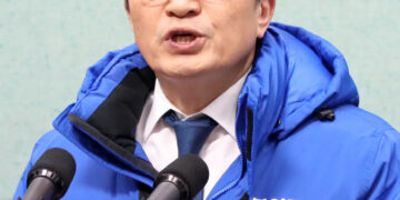 [단독] ‘경선 탈락’ 김의겸, 민주당에 ‘재심’ 신청…“선거구 획정 반영 안됐다”