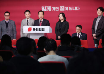 與 울산중구 ‘친윤’ 박성민 공천…중성동을 하태경-이혜훈 결선