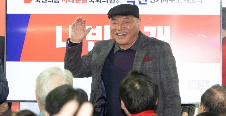 “박정희·육영수 존경” 김흥국이 밝힌 다큐 영화 제작 이유