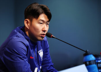 손흥민 “강인이 덕분에 똘똘 뭉쳐”…대표팀 모인 자리서 생긴 일