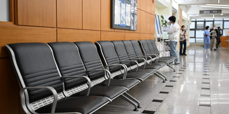 ①2000명②대표창구 ③복귀 명분… 한발씩 물러서야 한걸음 나아간다