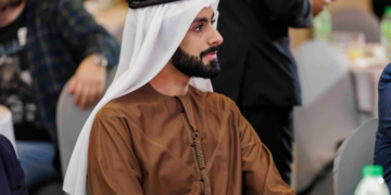 로열 패밀리인가, 희대의 사기꾼인가