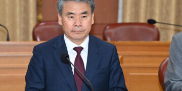 [용산NOW]조기귀국 이어 자진사퇴까지…‘이종섭 민심’ 수용한 용산