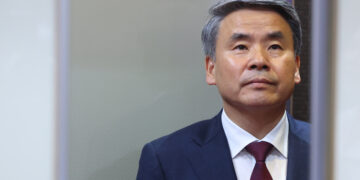 이종섭 호주 체류는 겨우 열흘…외교 결례 논란에 “한·호주 관계 변함없을 것”