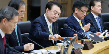 사과·배 88% 폭등… 1500억 투입에도 꺾이지 않는 ‘애플레이션’