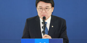 황운하 ‘한동훈 아들 학폭’ 기자 회견 예고했다 취소