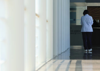 [속보] 한 총리 “정부, 의대 2000명 증원 숫자에 매몰되지 않아”